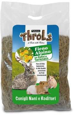 RAGGIO DI SOLE FIENO ALPINO CON RADICI DI TARASSACO